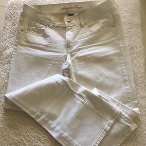 American Eagle White Jeans Size 12